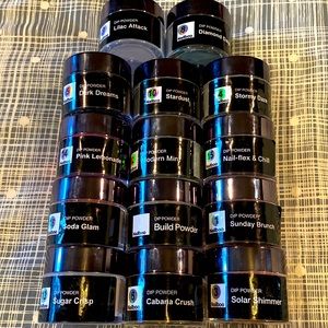 Everything you need to do dip nails at home. 16 gently used powders and liquids.